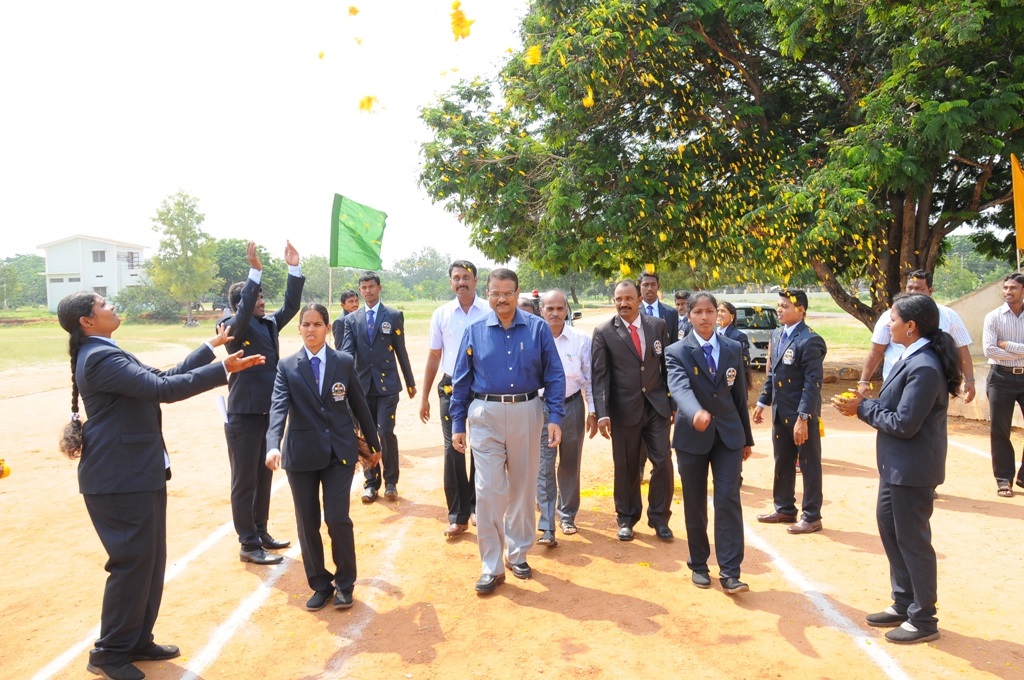 SKU VC Prof.Kuderu Rajagopal doing march past with Physical Eductaion Students